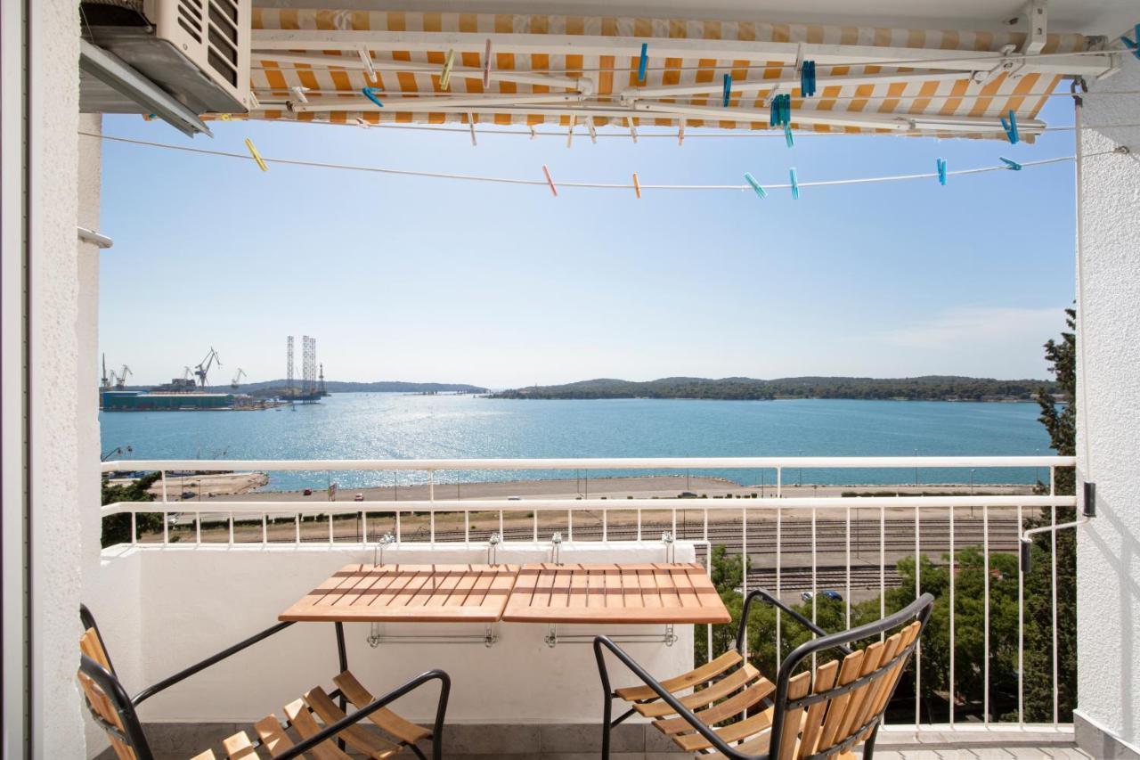 Top Floor Sunset Apartment Pula Exterior photo